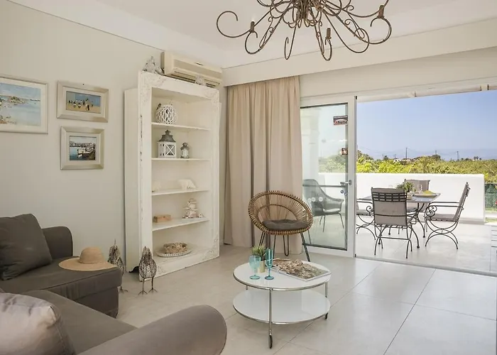 Ai Helis House Villa *