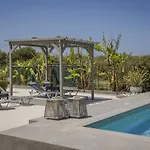 Villa Ai Helis House *
